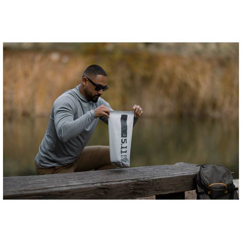 5.11 Ultralight Dry Bag 5L-4