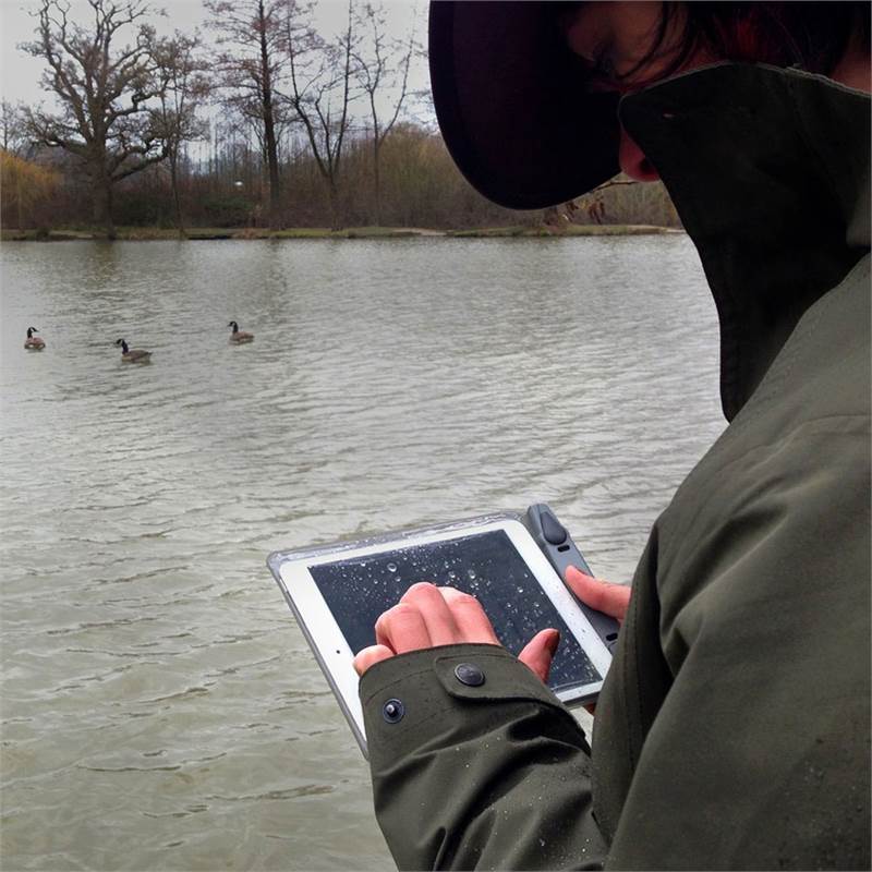 Aquapac Waterproof iPad Mini and Kindle Case-4