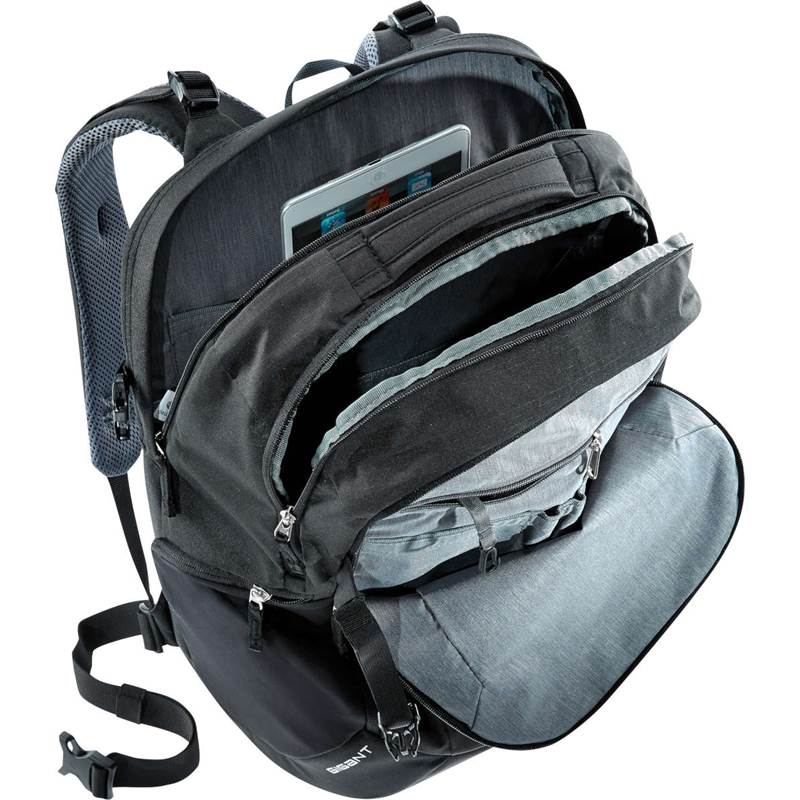 Deuter Gigant 32L Daypack-3