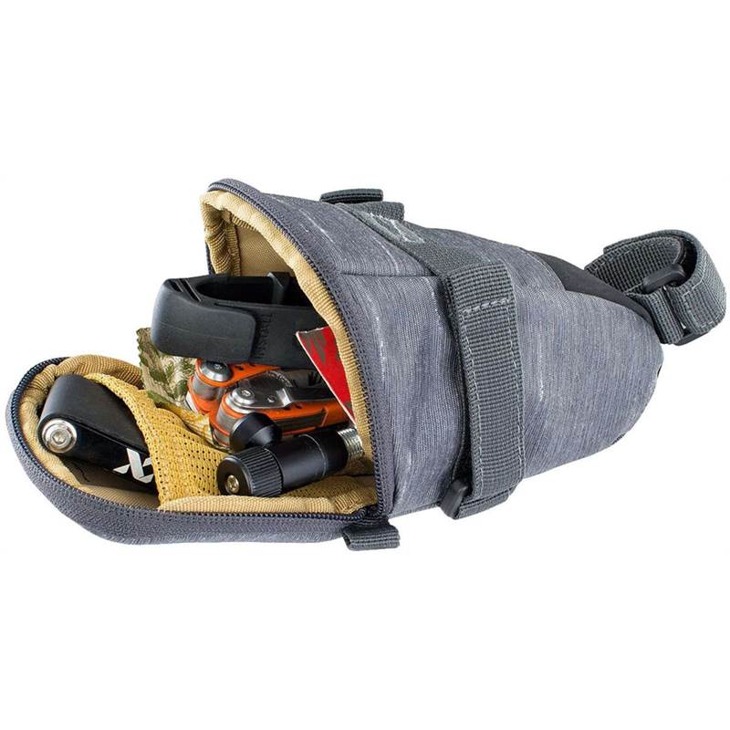EVOC Seat Bag Tour-3