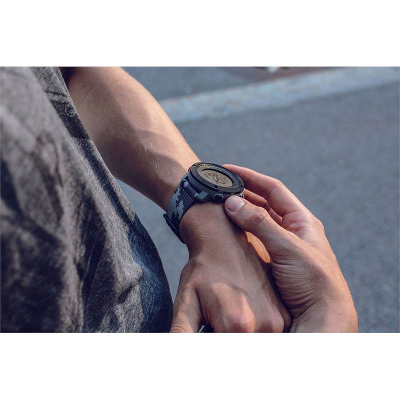 Suunto Traverse Alpha GPS Watch - Concrete Sapphire-4