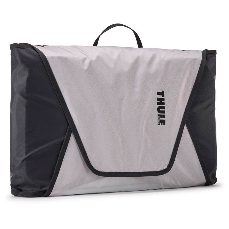 Thule Garment Folder-1