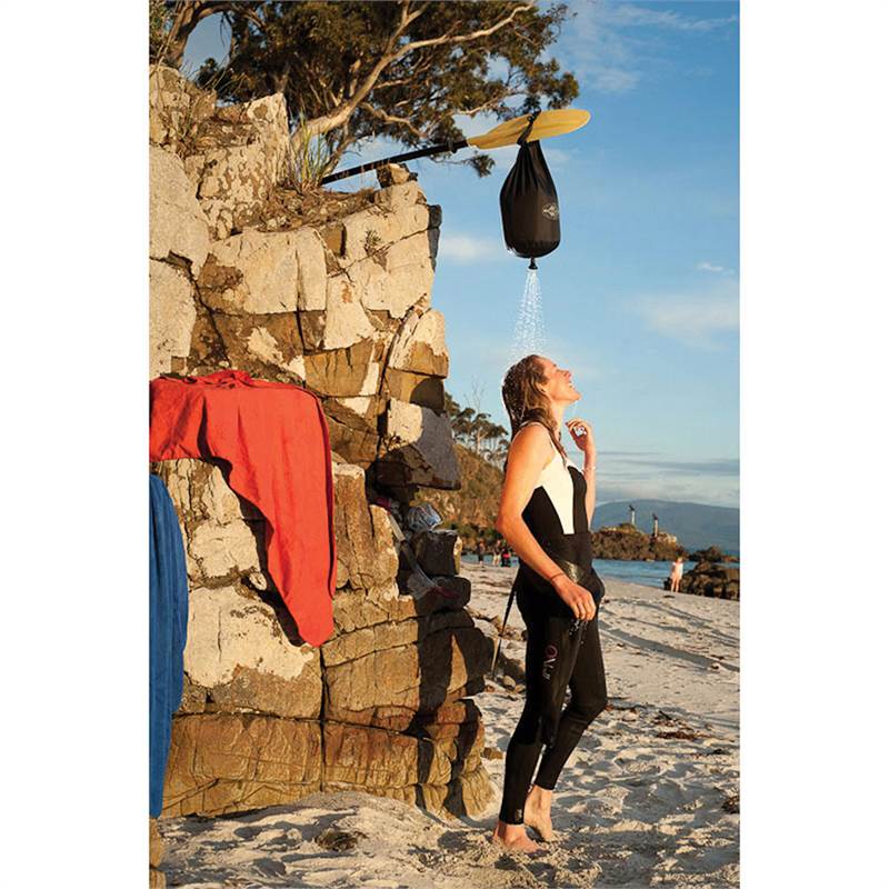 Sea to Summit Pocket Shower-2